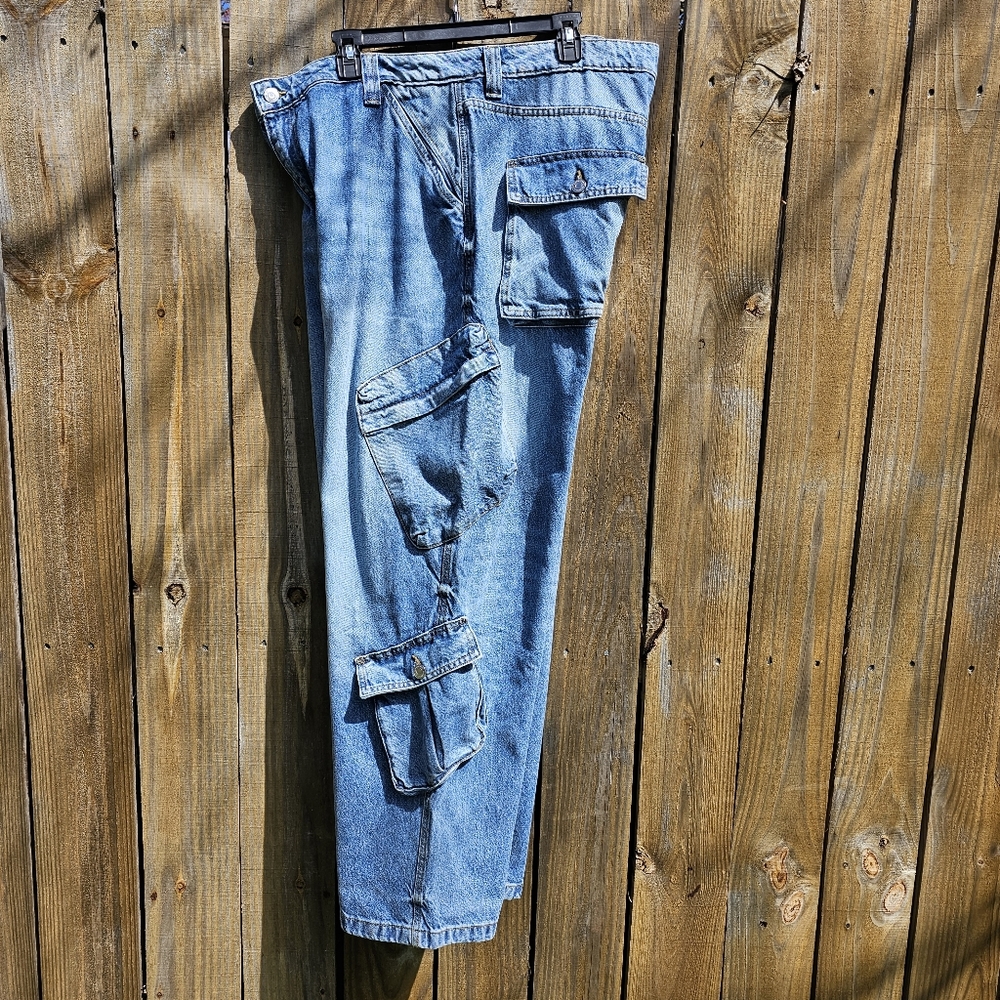 Super Baggy Cargo Denim Jeans By Cotton On Sz 14 - Picture 8 of 16